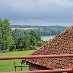 Фермерский дом Zacisze , Polska Wies