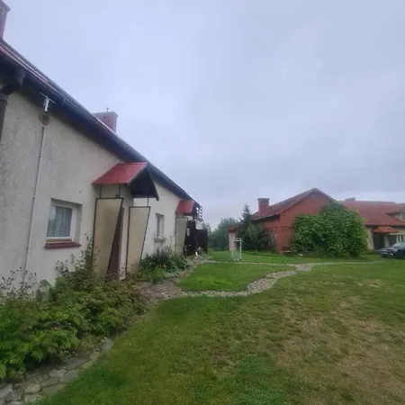 Zacisze , Farma *